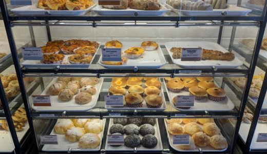台湾発の85 ℃ Bakery Cafeは、今やカリフォルニア中で見かけるように！日本人も好きな柔らかパンが種類豊富